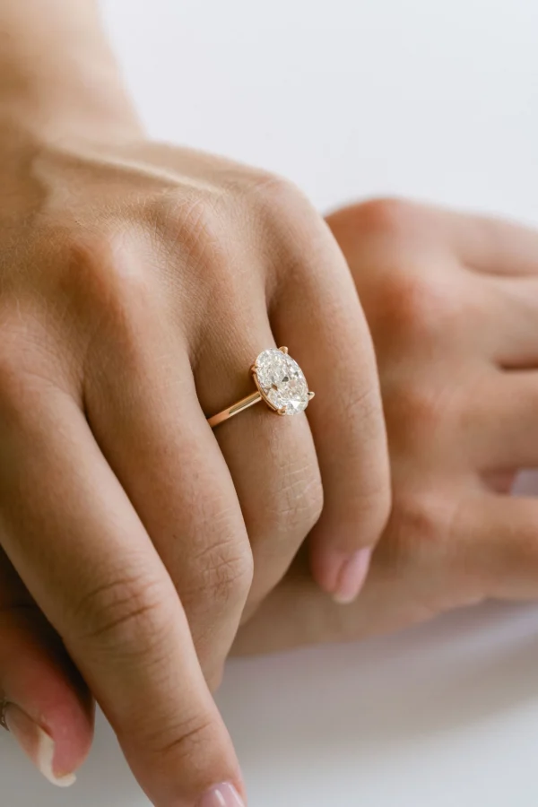 2 Carat Oval Moissanite Ring