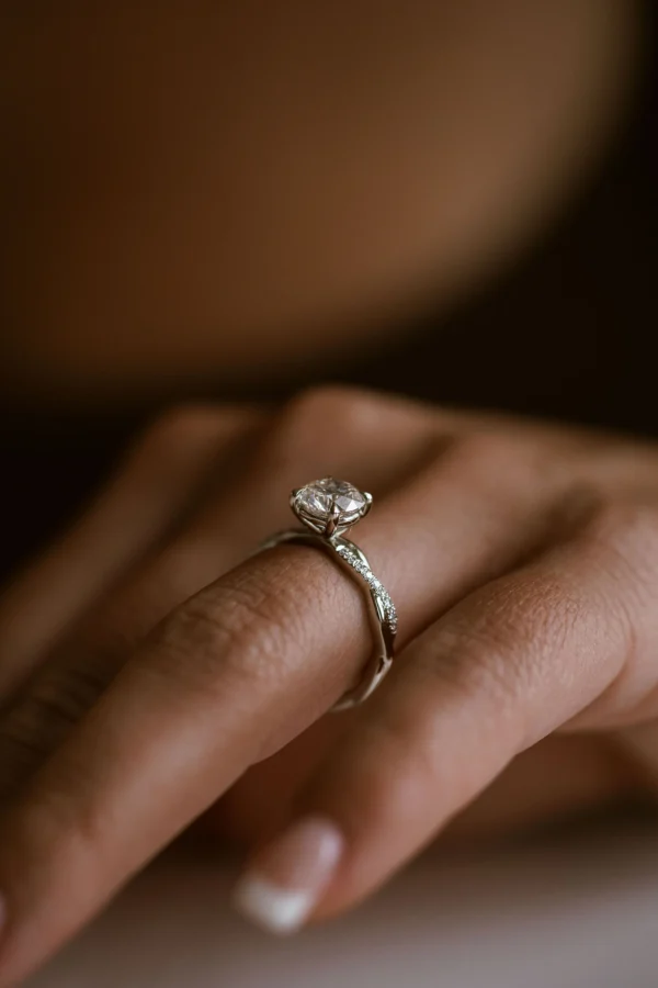 Round Solitaire Twist Band Moissanite Ring South Africa