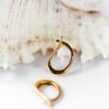 GOLD HARP-SHAPED HUGGIES