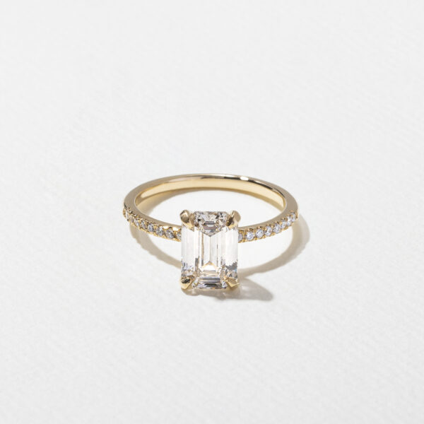 2ct Emerald Lab Grown Diamond Engagement Ring South Africa