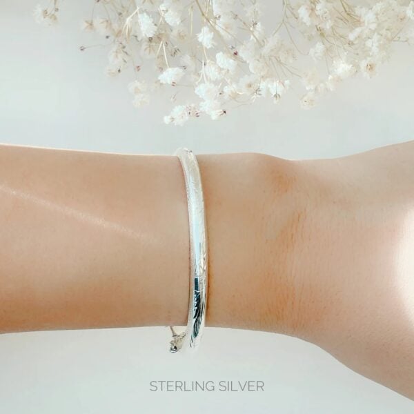 Silver Hinged Engraved Bangle